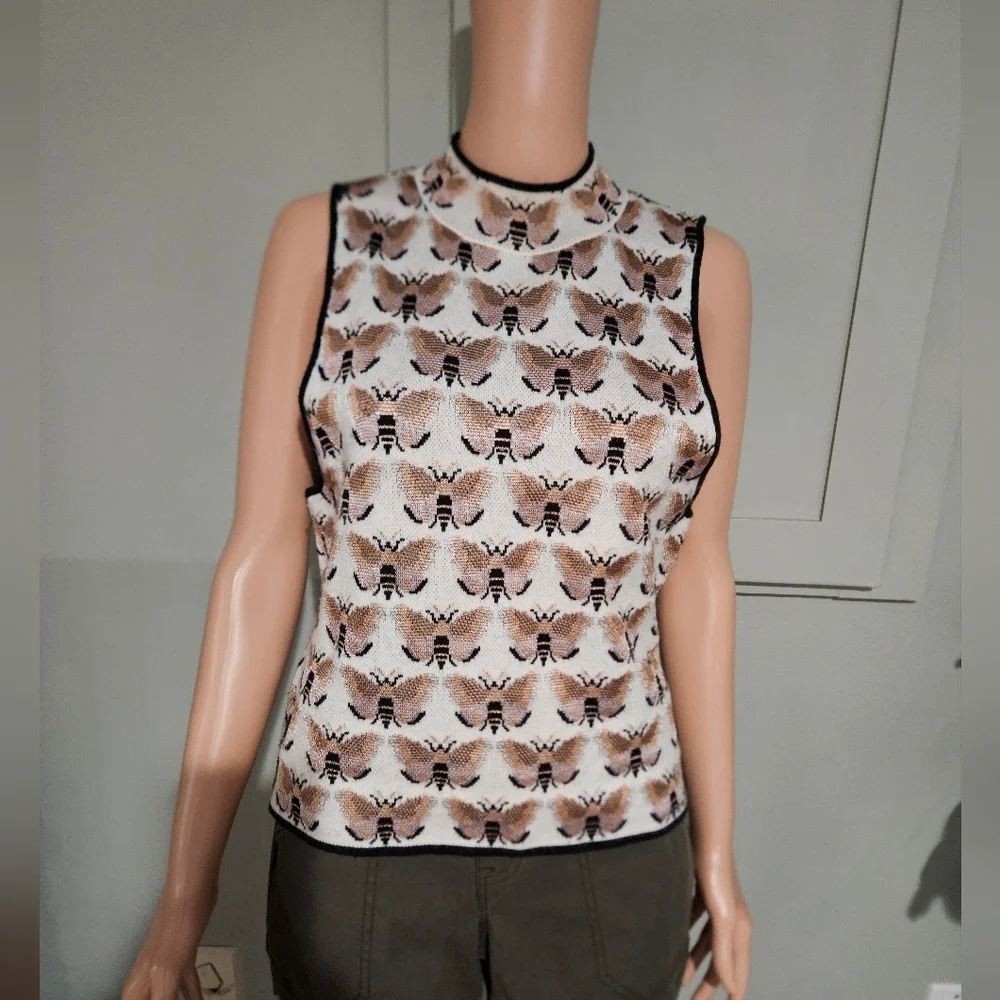 Anthropologie x Sarah Gordon Maria Mock Neck Sweater Tank–Bee Print Metallic. M - Picture 9 of 16